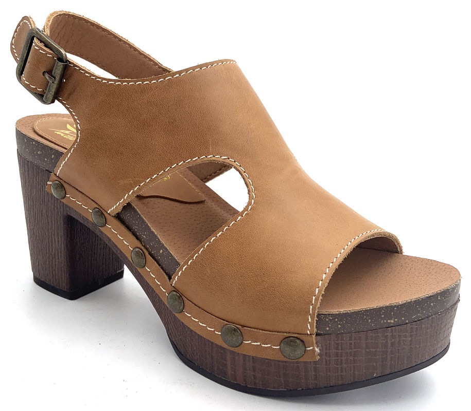 Functionele hoge hakken chunky sandalen met gesloten riem